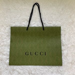 Gucci Limited Edition Large Paper Retail Shopping Bag in Green